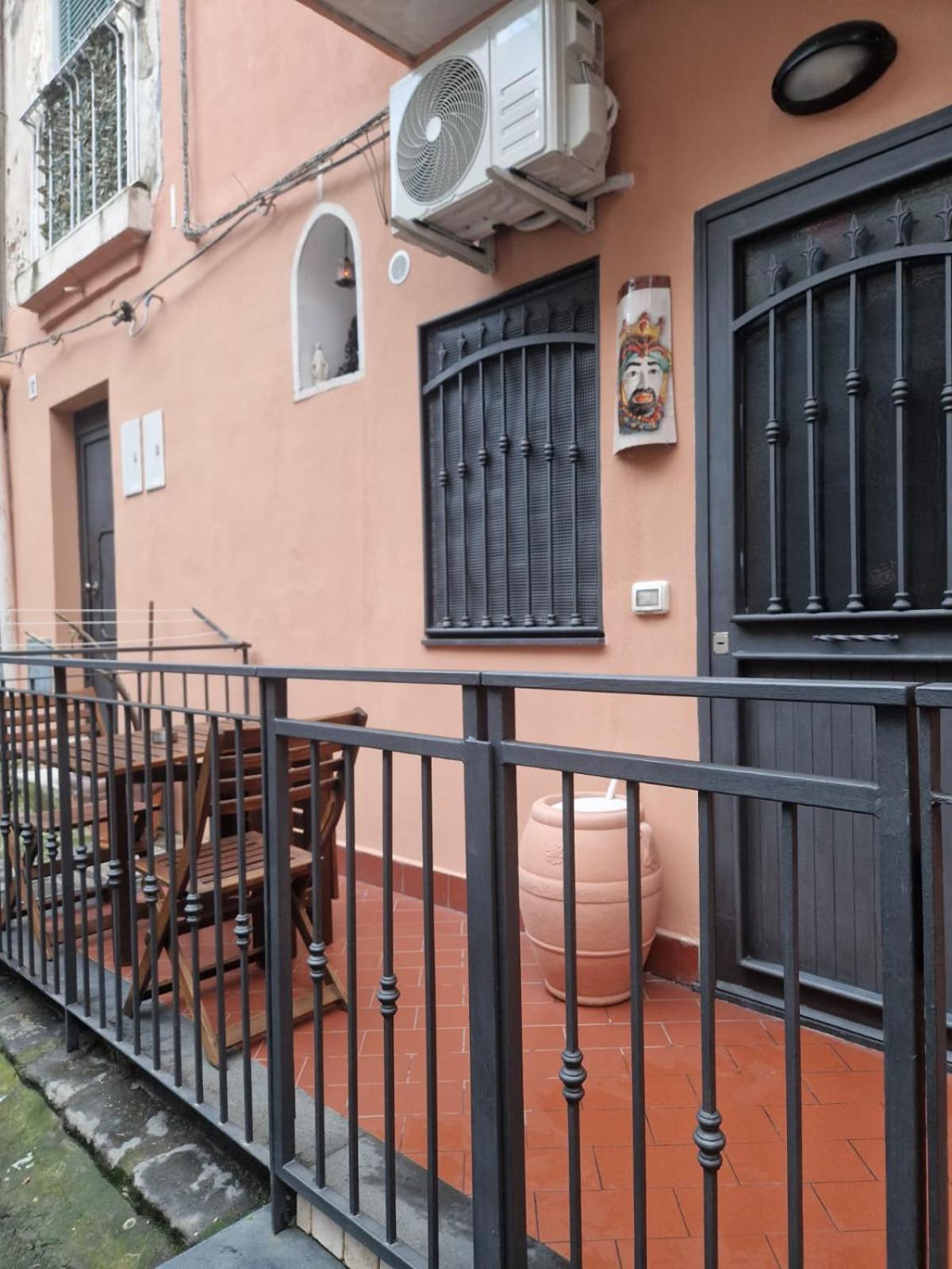 Il Moro Di Sicilia In Center Apartment Catania